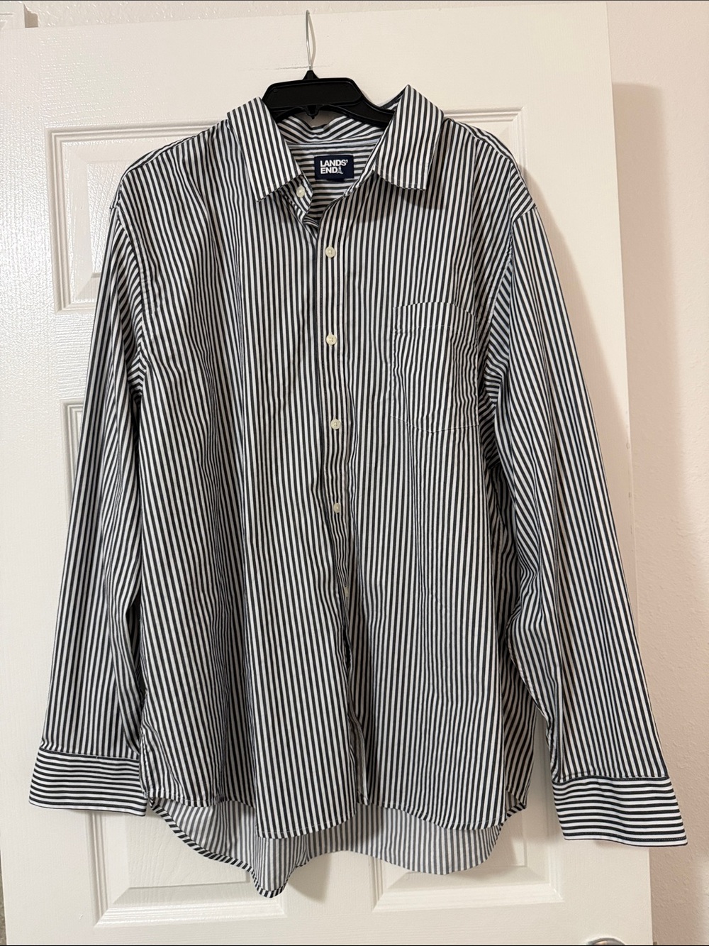 Lands' End Men’s Navy and White Vertical Stripe Button-Up Shirt